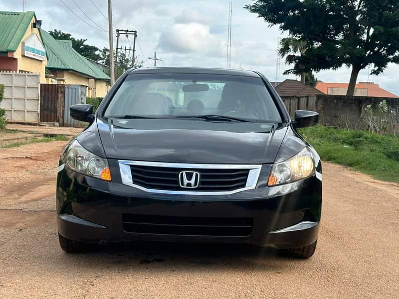 A picture of FOR SALE EXTREMELY CLEAN USED HONDA ACCORD 2008 MODEL WITH