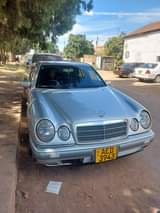 classifieds/cars mercedes