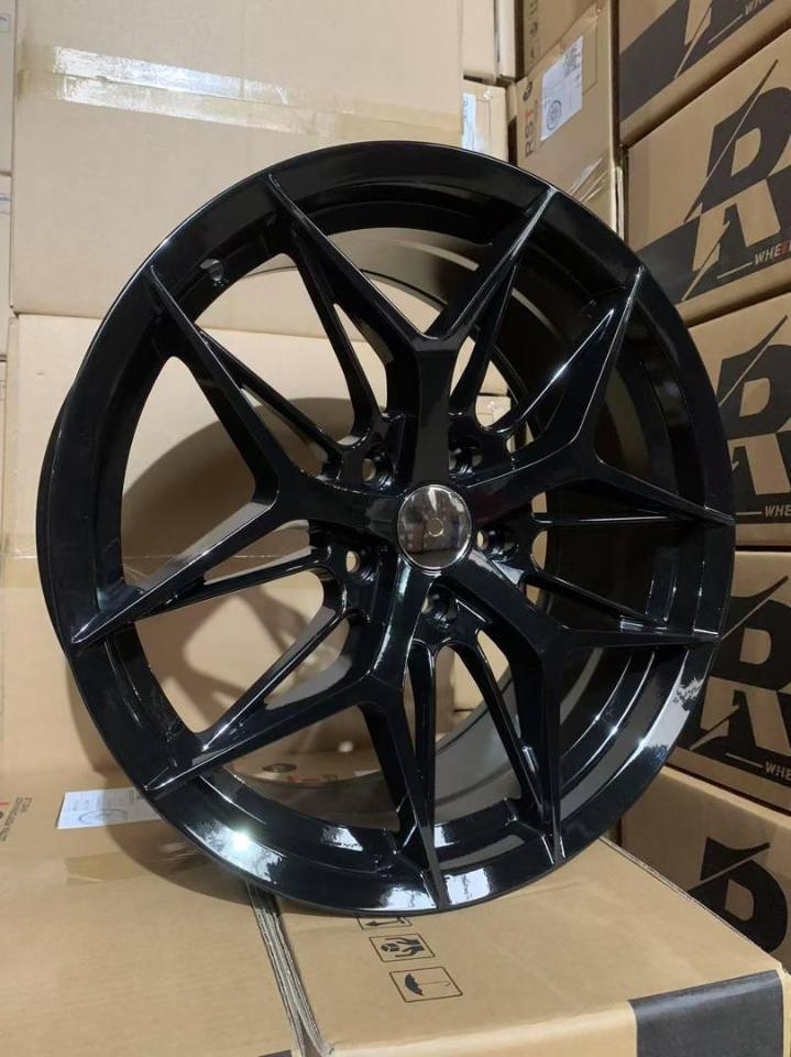 A picture of Lim zpo ba ndugu