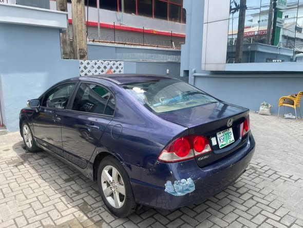 A picture of Honda civic 2008