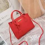 A picture of Min hand bags