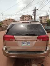 A picture of 2005 Toyota Sienna going for 2 2 slightly negotiable Sound