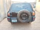 A picture of FIRST GRADE RAV4 Toyota Rav4 2000 model registered used painted