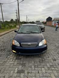 A picture of This is mint clean Toyota corolla 2006 model first owner