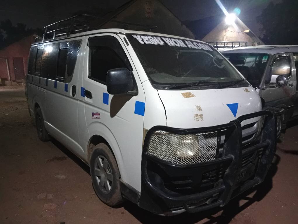 A picture of Drone Hiace with 1kd engine manual transmission
