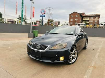 lexus