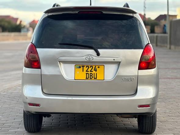 A picture of TOYOTA SPACIO