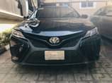 A picture of 2018 TOYOTA CAMRY SE