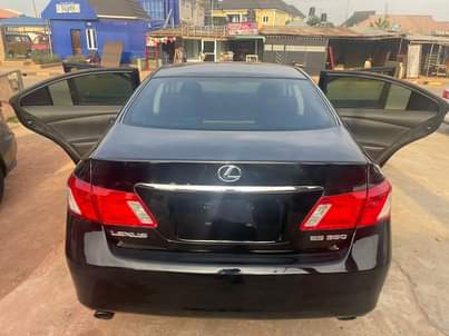A picture of Lexus Es350 2008 model