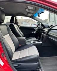 A picture of FOREIGN USED 2013 TOYOTA CAMRY SE Navigation System Reverse Camera