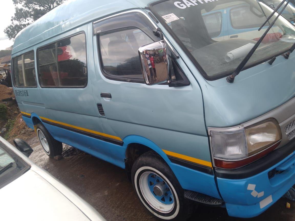 used toyota hiace