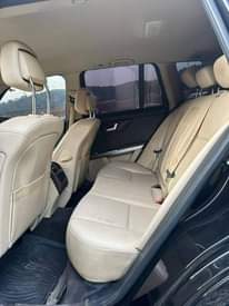 A picture of Super clean 2013 Glk350 first body paint everything is perfect