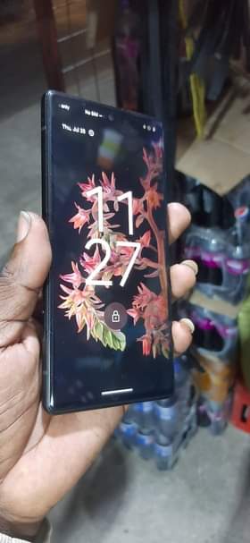 A picture of Google pixl 6a