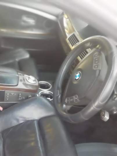 classifieds/cars bmw