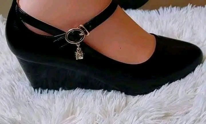 A picture of Ladies shoes