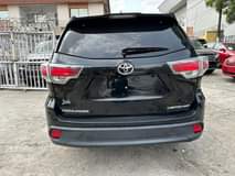 A picture of New entry Foreign used Toyota Highlander XLE Year 2014 Location