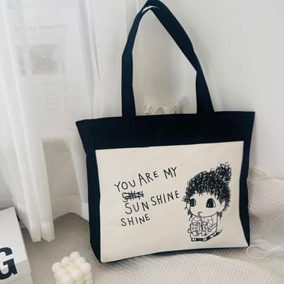 A picture of Tote bags