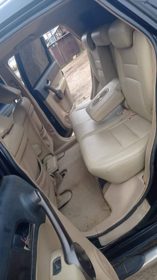 A picture of 2009 Honda CRV 2.4