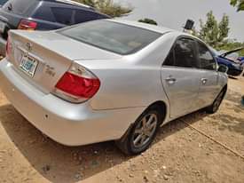 A picture of 2005 Toyota Camry Used