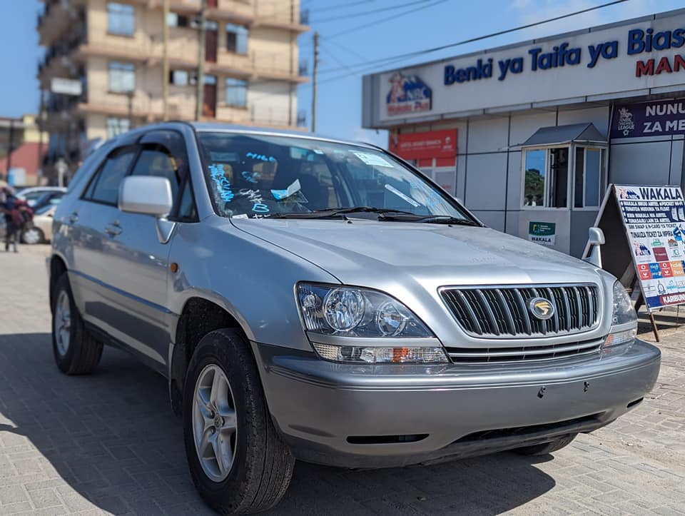 toyota harrier