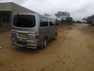 used nissan caravan