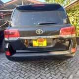 A picture of Toyota LandCruiser V8 160 000 000 0659151166