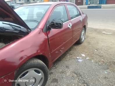 A picture of Toyota corolla 2004 model Sound Engine Good gear transmission Ac