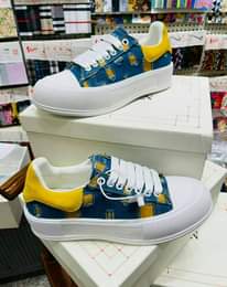 A picture of Men s shoes