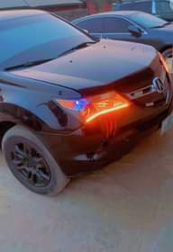 A picture of Acura MDX 2009 Model Hybrid engine untouched A C chilling