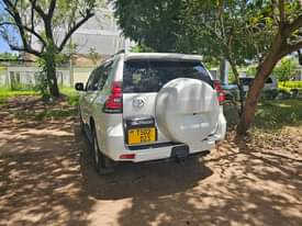 A picture of 2020 Land cruiser prado 150