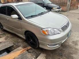 A picture of Toyota Corolla Sports 2004 Model