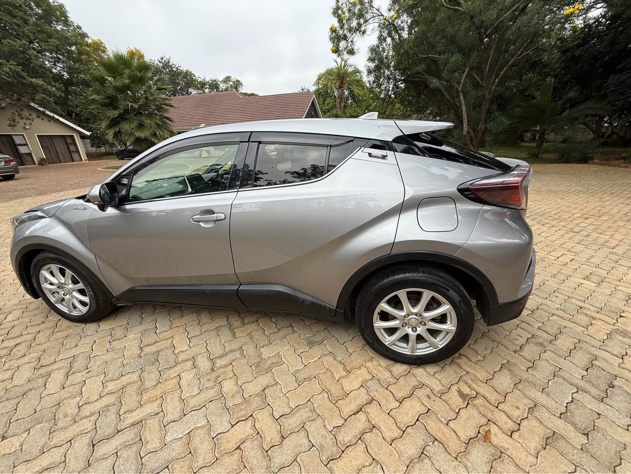 classifieds/cars toyota