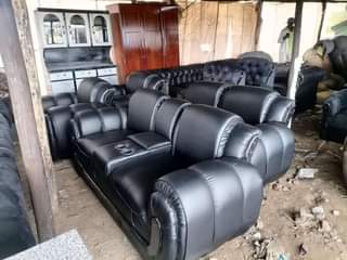 classifieds/furniture sofas