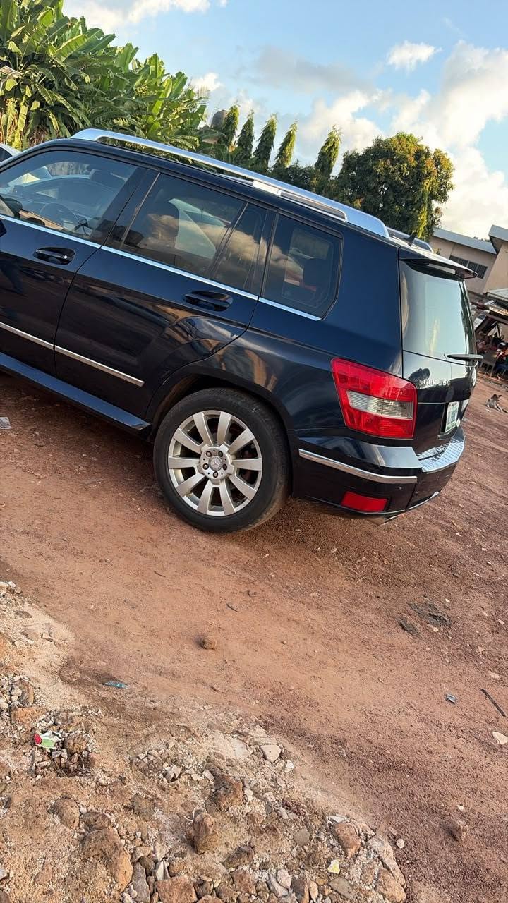 A picture of Neatly used GLK 2012