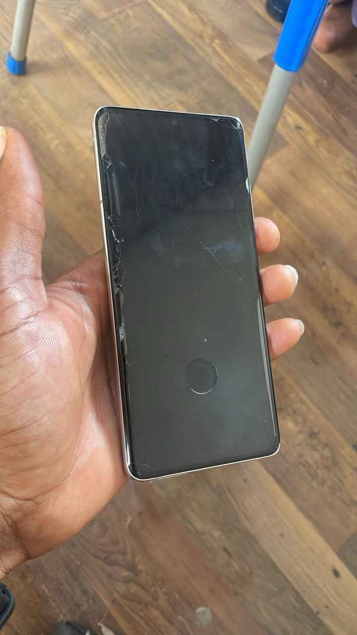 A picture of Samsung s21 ultra
