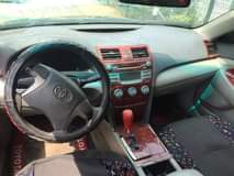 A picture of 2008 Toyota Camry sound four plugs engine Neat interior Ac