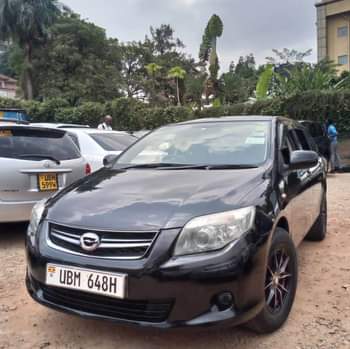 A picture of FILEDER X 2010 VVTI Engine Black interior 0750147312