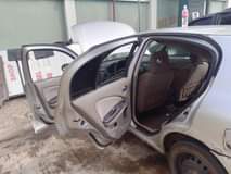 A picture of Nissan Almera first body