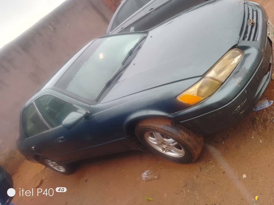 A picture of Toyota Camry envelope