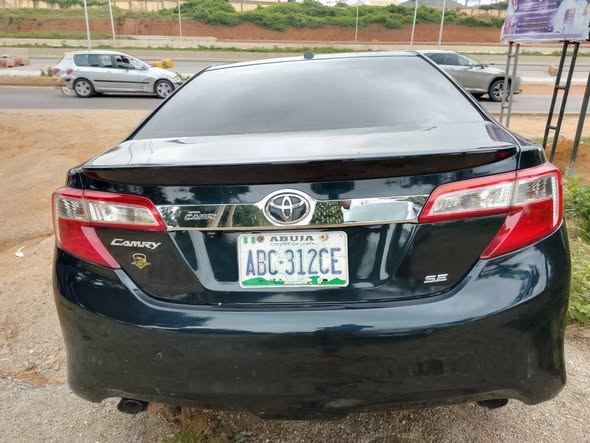 A picture of 2012 Toyota saloon