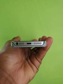 A picture of Iphone 5S