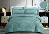 A picture of 6pc tufted duvet