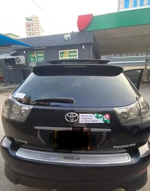 A picture of Toyota Harrier
