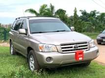 A picture of Nigerian used Toyota Highlander 2007 Model 4Plug Engine First Body