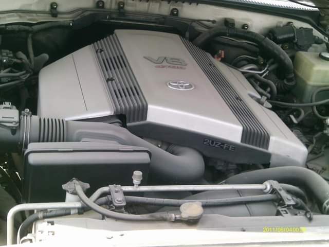 A picture of Land cruiser v8 for sale automatic transmission petrol