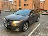 A picture of This is toks standard venza 2012 model pure first body