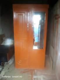 A picture of Kabat ya vyombo na nguo
