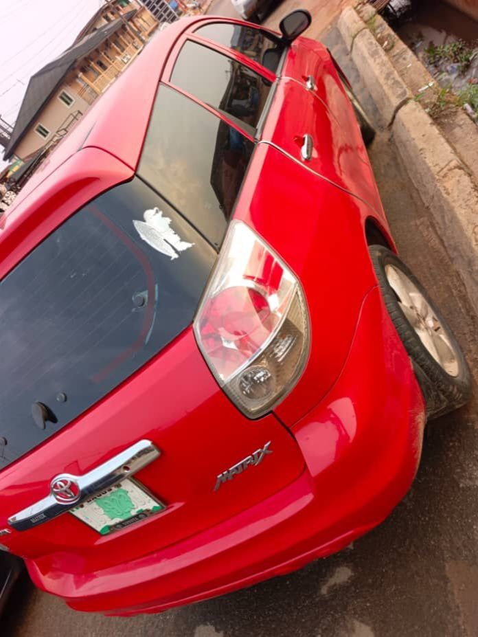A picture of Toyota matrix