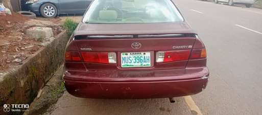 A picture of Toyota camry drop light