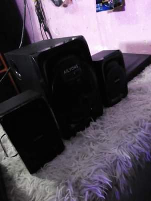 A picture of AILYONS MIN SUBWOOFERS